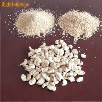 長(zhǎng)期批發(fā)3-5目/12-14目玉米芯粉 壓塊玉米芯顆?？杉庸? onmouseover=